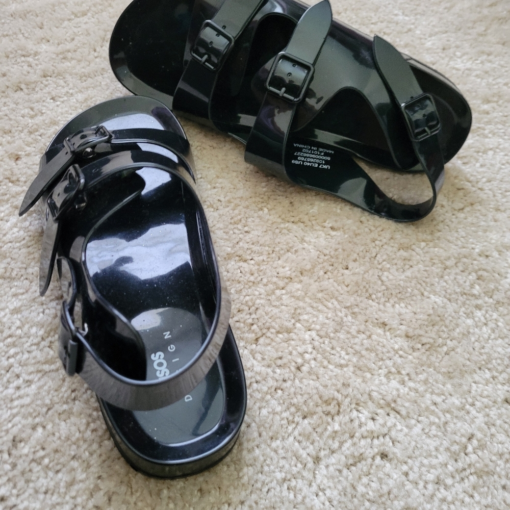 ☆ ASOS Design Fate Jelly Sandal size 9 - Picture 3 of 11
